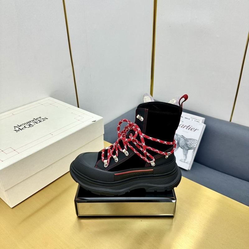 M*Q*en boots